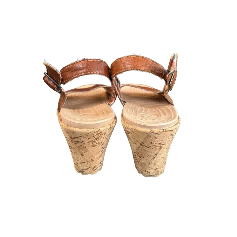 CROCS Tan Leather‎ Leigh CORK HEEL Wedge SANDALS Ankle Strap WOMEN 9